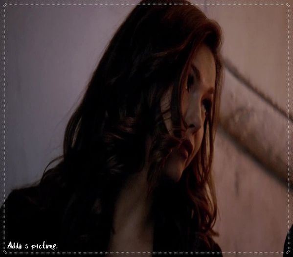 》*se ridica in fund si-l imbratiseaza punandu-si capul pe umarul lui; se uita confuza la freya*