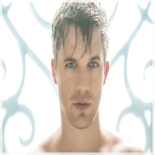 █ ▄→ -este dus de doi ofiţeri în sala de telefoane unde cere să i se spună niinei să vină la el-