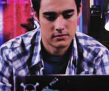 bandicam 2015-05-16 22-08-15-239 - 10