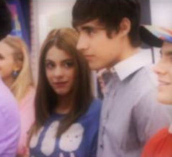 bandicam 2015-05-16 22-42-55-387 - 11