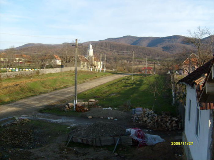 image-2010-12-12-8121109-56-nadalbesti-comuna-ignesti-arad - NADALBESTI