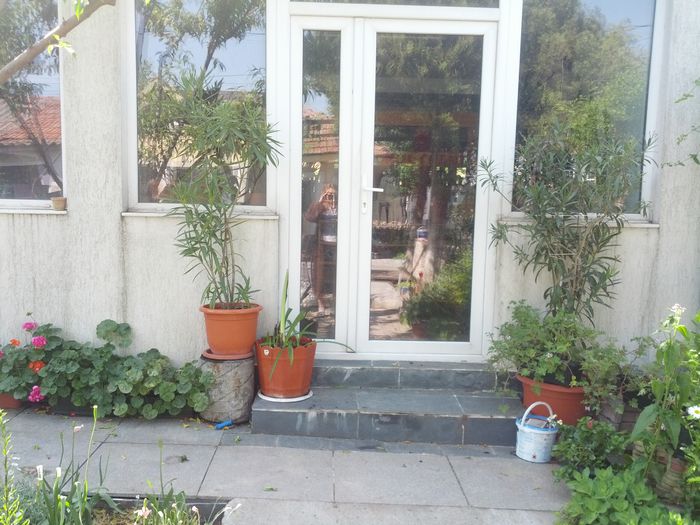 1432019645970-545252328