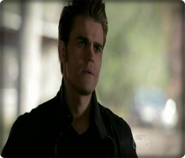 CL La Viena, cred. Adica nu stiu. Trebuia s-o duc pe asta, dar nu stiu daca suntem certati sau nu; IAR MA IMBAT SI DAU LA FETE NUMAI TEANCURI SI PACHETEEE :X =)) #Jeremy . *se uita la tv in sictir*
