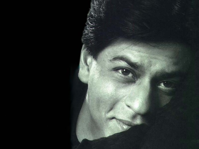 shahrukh_khan_wallpapers_black_white_08