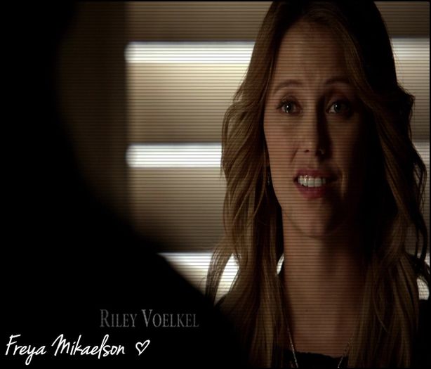♚ .nɘɘυp ♔ . [# ia până la urmă o sticlă cu vodkă , se uită la toată lumea . - here - episode 48 - done