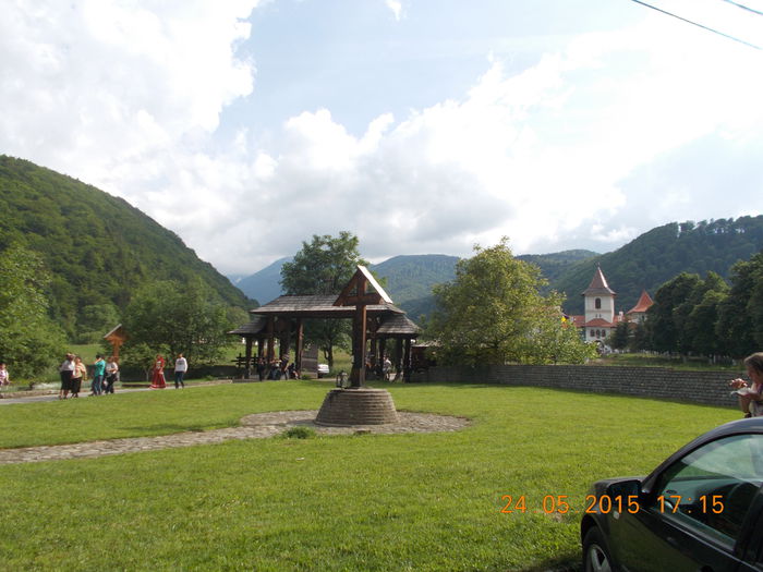 DSCN2321 - PELERINI PRIN TARA FAGARASULUI