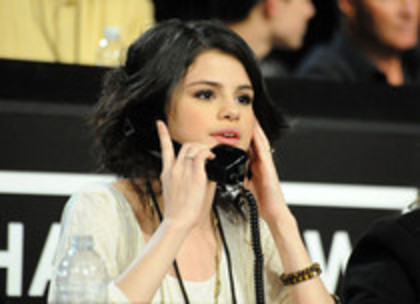 10291308_IQHSBRHCW - toate pozele mele cu selena gomez