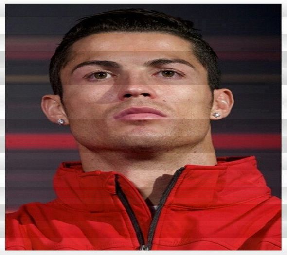 *ia un ghiveci cu o planta uscata*Ii ducem asta ca n-am bani sa le iau nimic :))