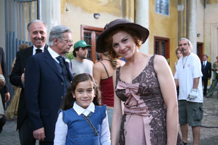 giulia-bellu-e-valeria-milillo-sul-set-del-film-so-che-ritornerai-95298 - pentru ionelaione