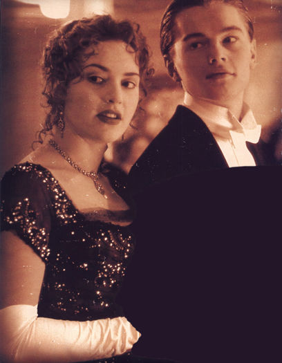 Rose_Jack-titanic-19373727-1047-1345 - titanic movie