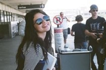 10293011_RJDWWCACR - toate pozele mele cu selena gomez