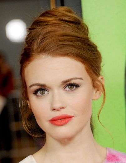 Doamne cum poti sa porti vechituri? *pleaca in fite*