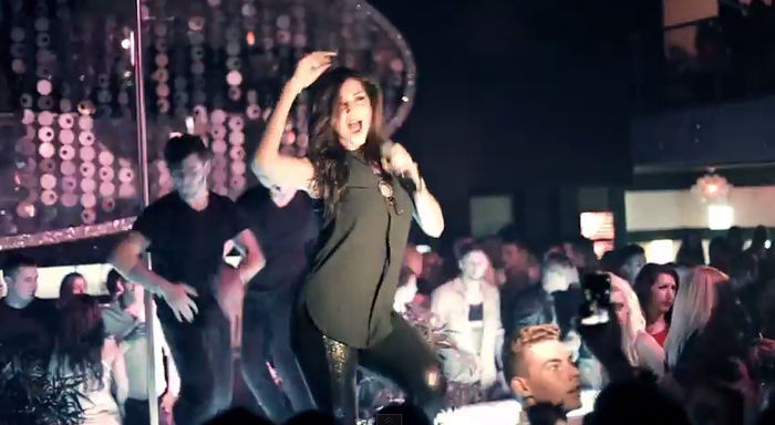 bandicam 2015-06-01 22-13-43-612 - A - You