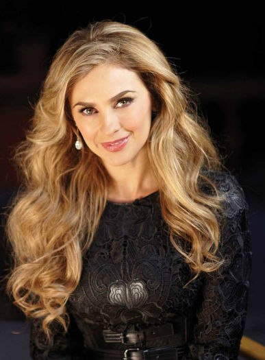 aracely_arambula_-_venue_magazin__6_ - aracely arambula