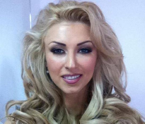 andreea-balan-mumie-muzeul-figurilor-de-ceara_b190ff7d2e - andreea balan