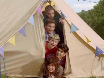 One-Direction-Live-While-Were-Young-music-video-tent-pile-400x300 - one direction videos