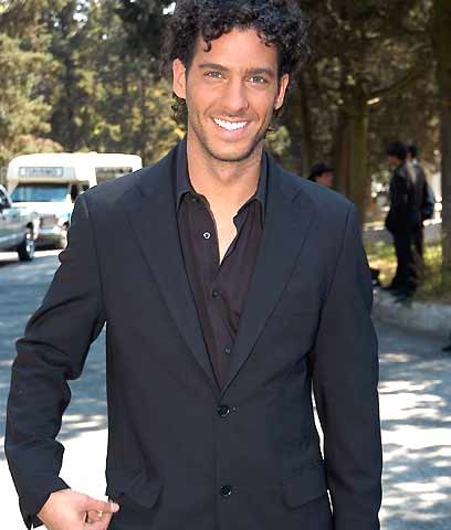 080609_galan_erickelias_pe
