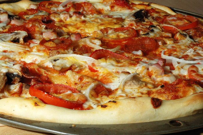 pizza-pepperoni-bacon-1 - Pizza