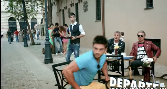 bandicam 2015-06-14 11-52-02-663 - Holograf - Cat de departe