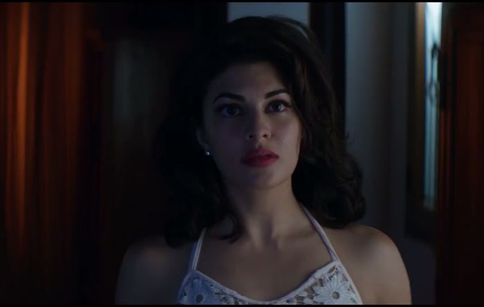 *deschide geamul*Ia zi Ionele.