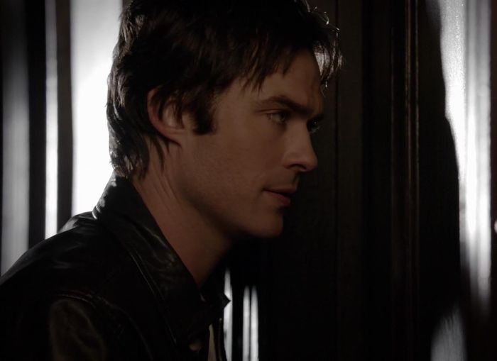 E 2 dup-amiaza *intra in casa pe geam :)))*