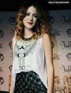 733779_120995704737824_2146472148_n