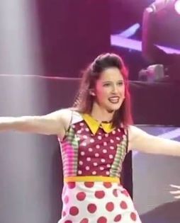 935995_126603437510384_413359603_n