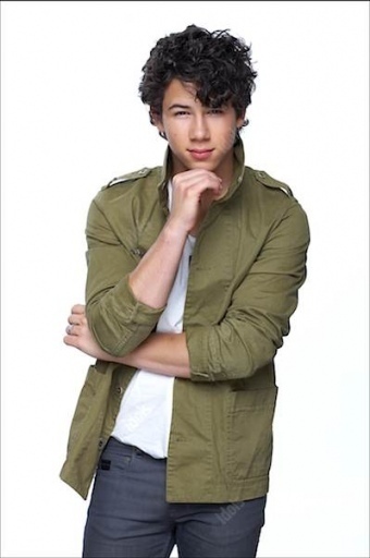 PR-Purposes-Holland-by-William-Rutten-nick-jonas-8448963-340-512