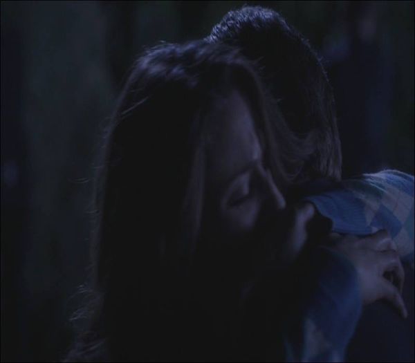 *fuge si il imbratiseaza*