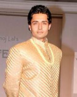 Abhishek Tewari- Mahi Anup Shekhar