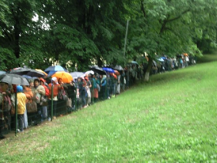 Photo185 - Mormantul Parintelui Arsenie Boca II