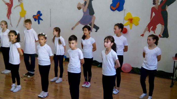 IMG_20150619_101101 - serbare sfarsit de an scolar 2014-2015