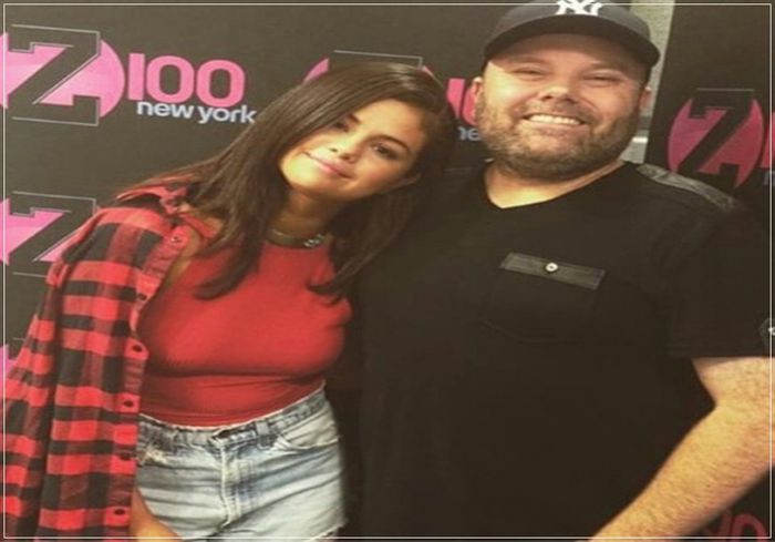  - x 22-06-2015 II Sele on Elvis Duran and The Morning Show in New York