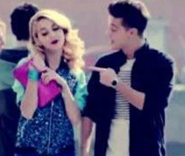 bandicam 2015-06-22 22-21-59-651 - 16