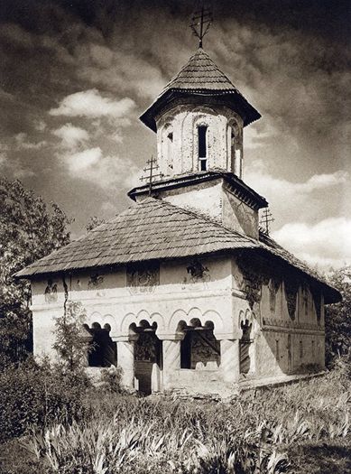 10352275_947979505222648_140029382446889022_n - Traditii romanesti