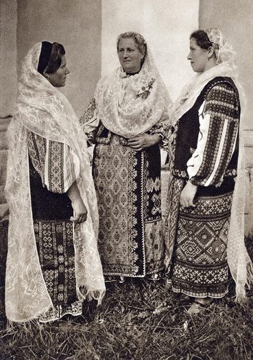 10352748_947979421889323_1121762776481072185_n - Traditii romanesti