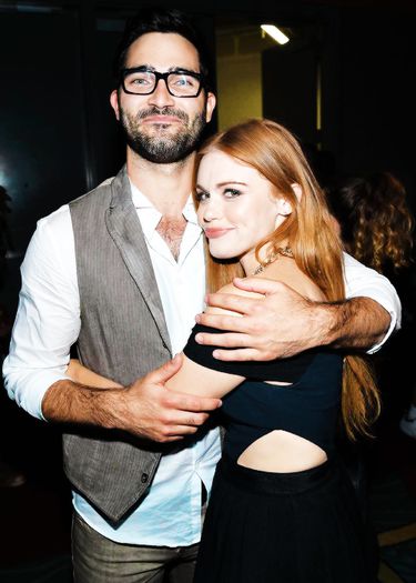 Aww *il ia in brate*