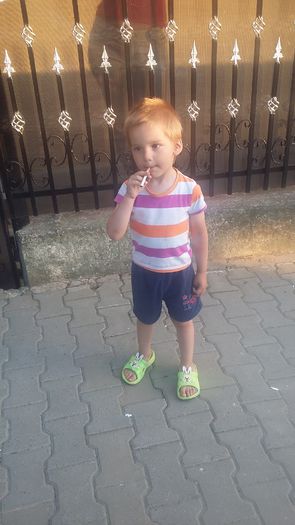 20150702_200106 - 1 Contact