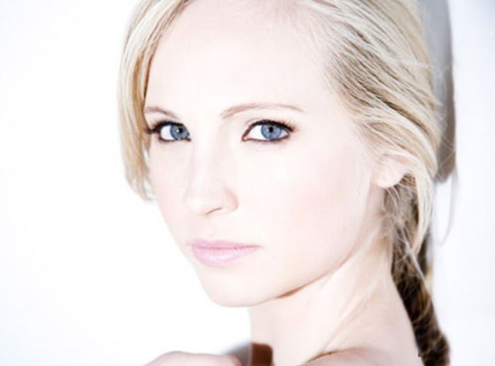  - x-The pretty Candice Accola