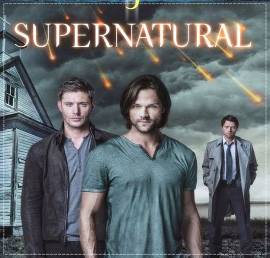 La zi ☪; Supernatural este povestea lui Sam si a lui Dean Winchester, doi frati uniti de acelasi destin: ei calatoresc prin tara cu misiunea de a gasi si a ucide cele mai infricosatoare creaturi .
