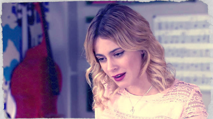 Violetta 3 - b------Violetta--1--2--3----------b