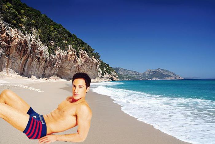 Nu stai cu mine la bronzat?:(