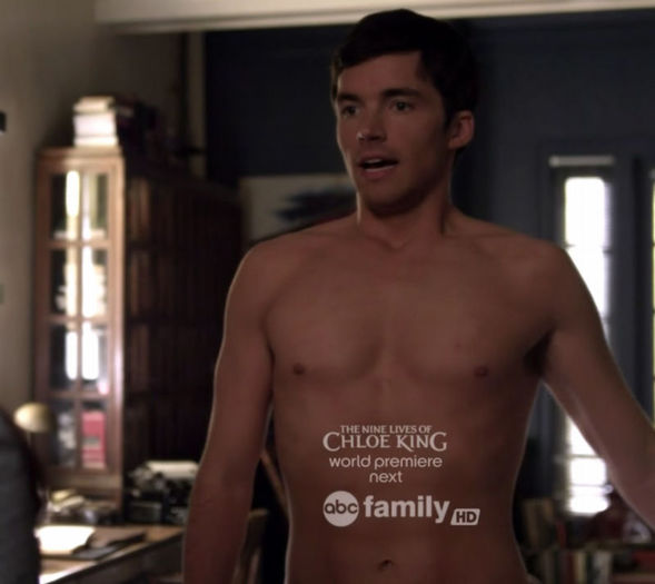 Fa-mi si mie o poza *isi da jos prosopul*