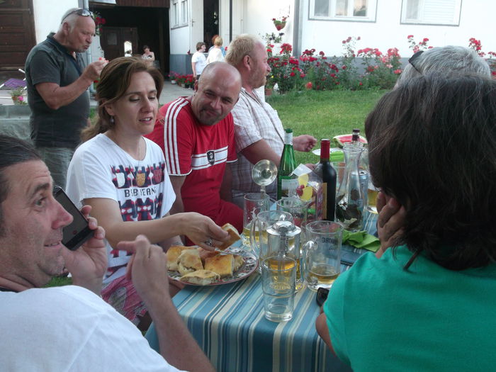 O FAMILIE DE DOCTORI - ANIVERSARE NIK PUIUTZ