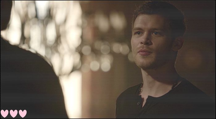 ♛ 》》 Hє`ѕ α ѕєχу вα∂αѕѕ кιηg ┇┇✰ [cl] [#se plimbă pe stradă butonând telefonu , își mai ridica - This is just the beggining - ep 02