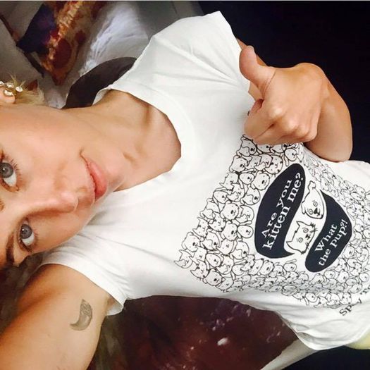 10858449_10153413354147147_1288804196711601665_n - 0x Twerk it like Miley Cyrus