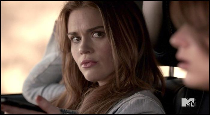 ► Bun. De mâine începem lecțiile. Și ai grijă când ieși din casă ;clk - This is just the beggining - ep 02