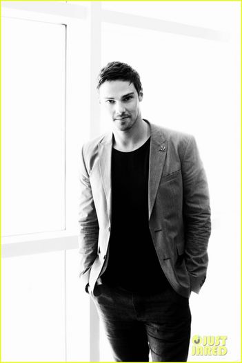 gerger - x-The hottiee Jay Ryan