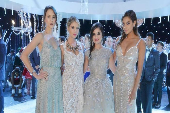  - Pretty Little liars