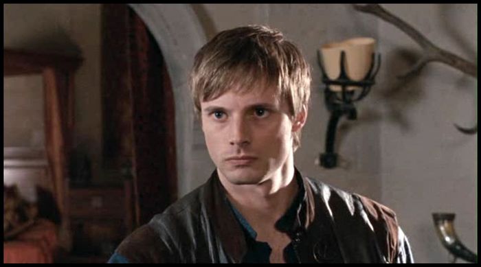 - Mă bucur că v-am putut ajuta. Ruby, hai să te duc în cameră, cred că ești epuizată - This is just the beggining - ep 03